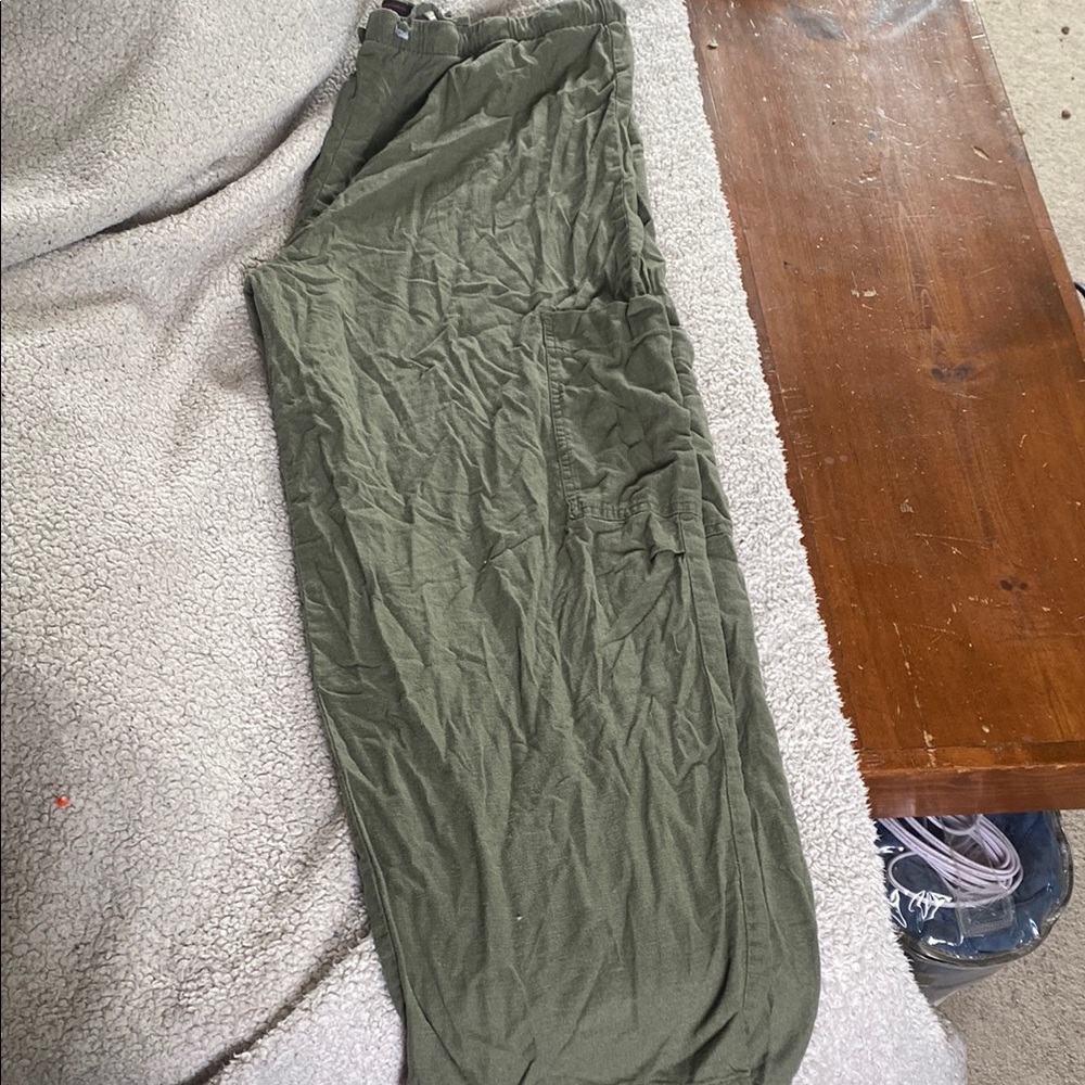 No Boundaries Green Cargo Pants Relaxed Fit